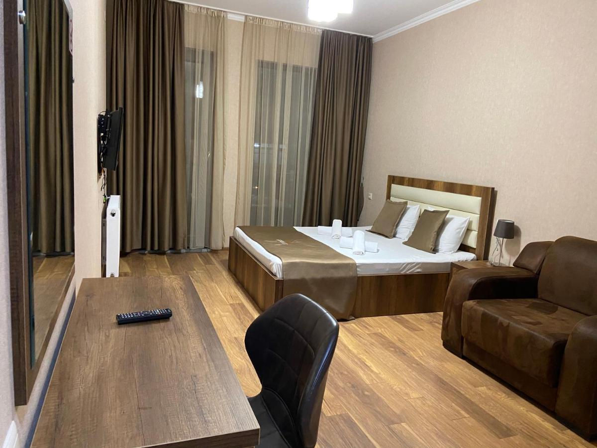 باتومي Hotel Absolut المظهر الخارجي الصورة