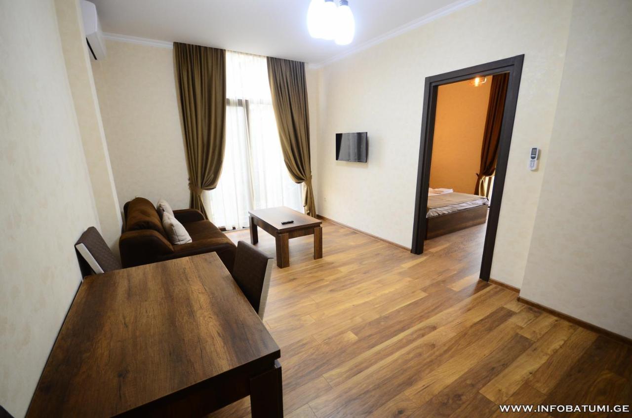 باتومي Hotel Absolut المظهر الخارجي الصورة